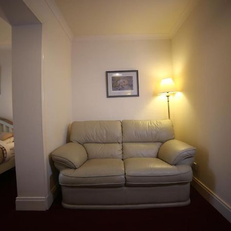 The Glen Bed And Breakfast Drumnadrochit Exterior foto